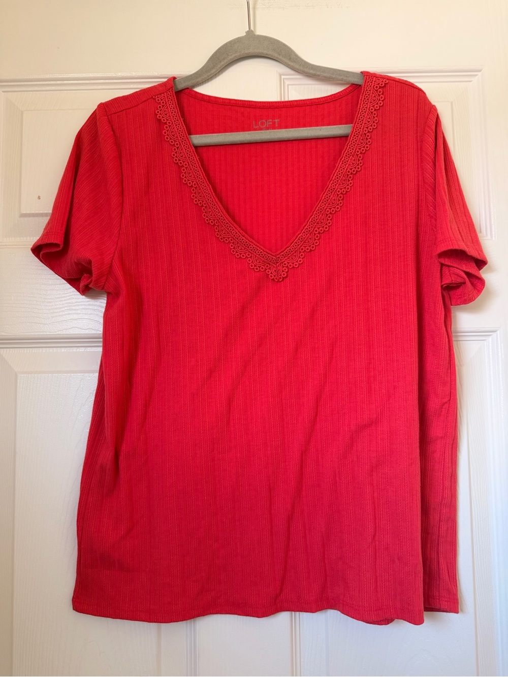 LOFT Bright Red V-Neck Short Sleeve Top with Scallop Trim